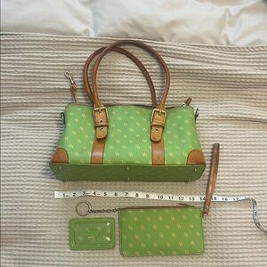 Dooney & Bourke bag with accessories